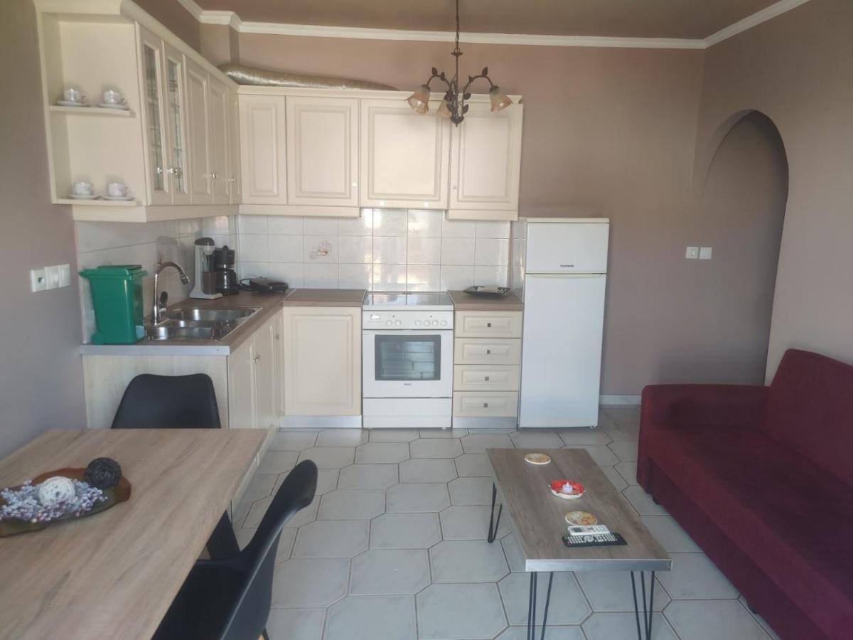 Monemvasia Lazarus Beach Apartment Esterno foto