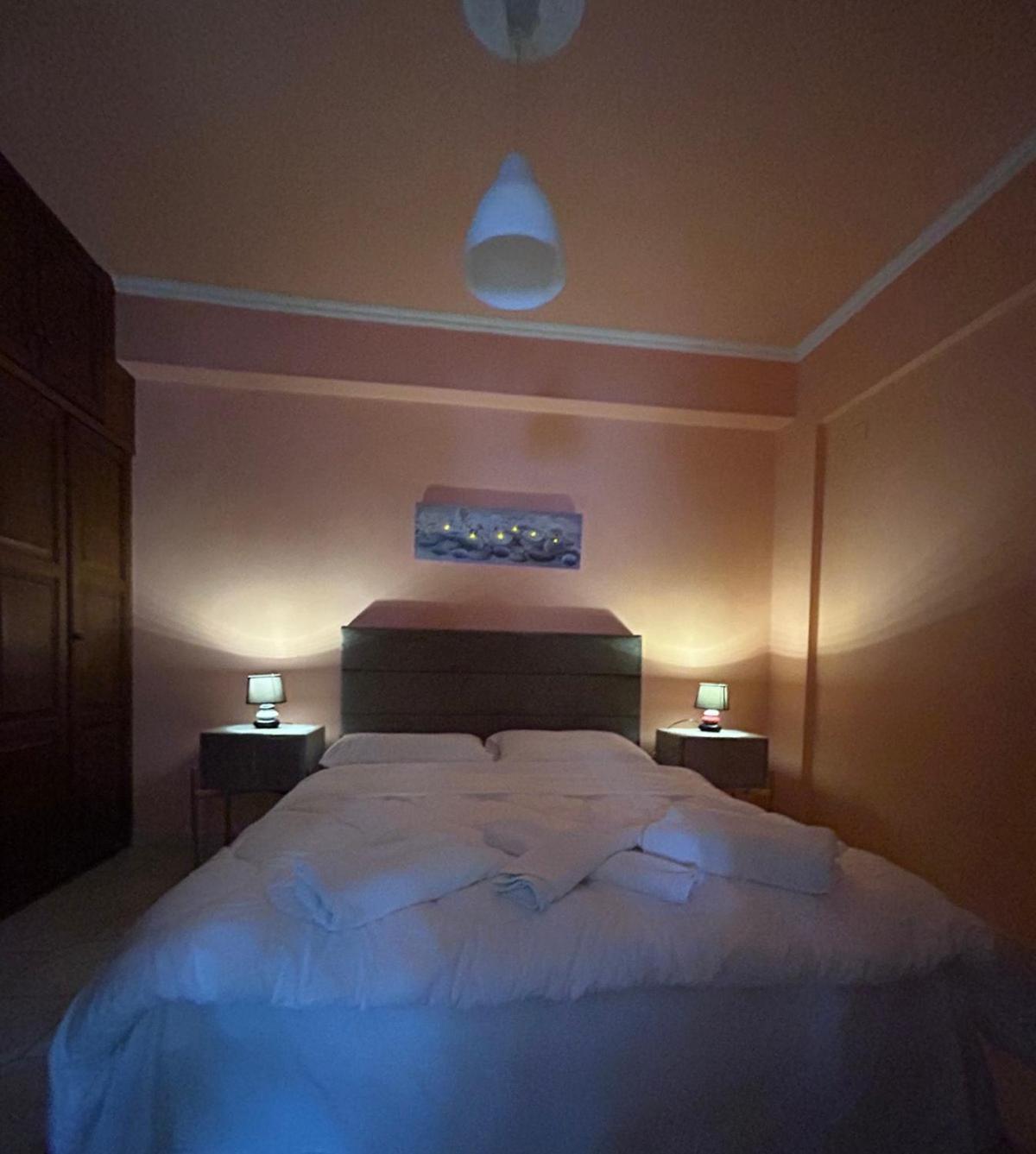 Monemvasia Lazarus Beach Apartment Esterno foto