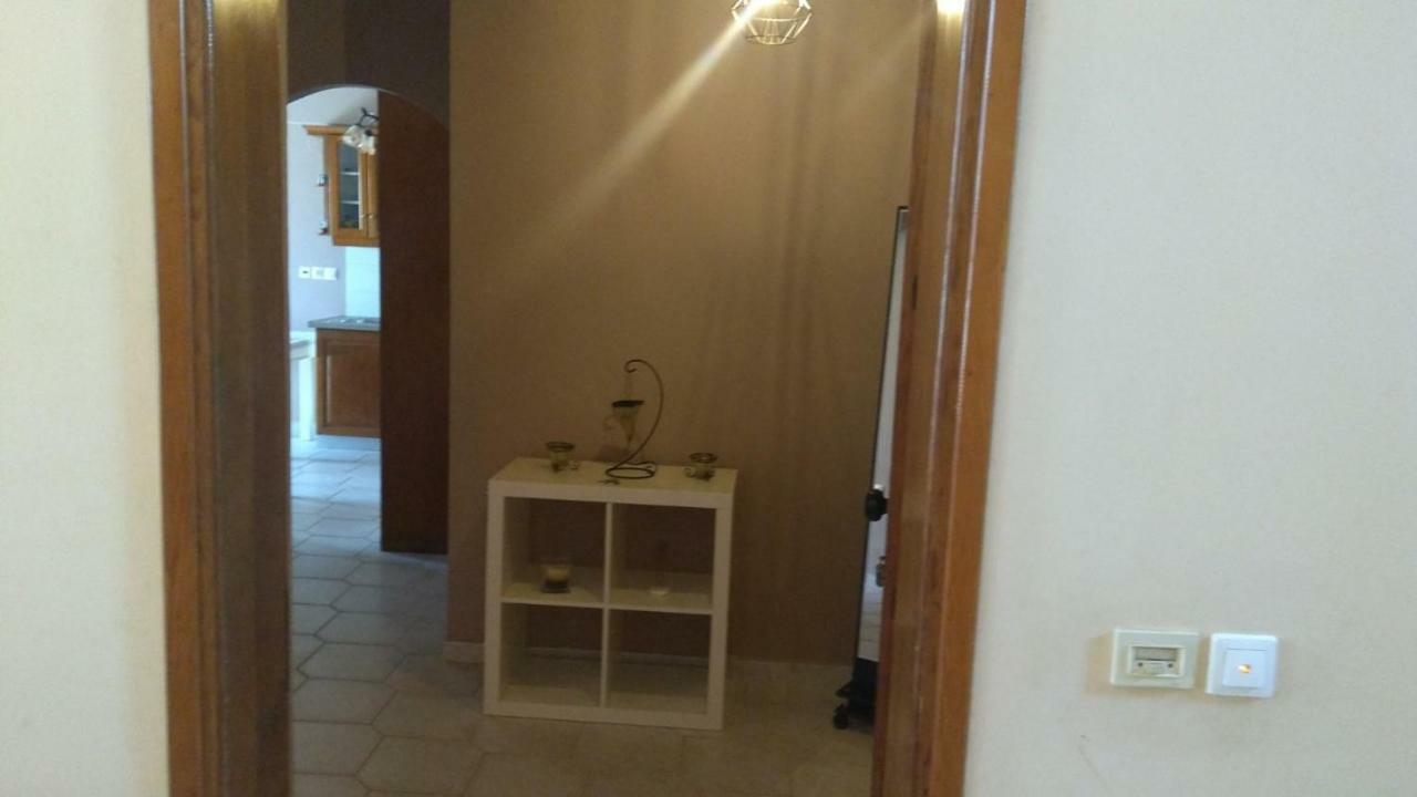 Monemvasia Lazarus Beach Apartment Esterno foto